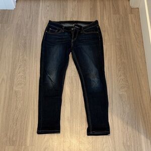 Levi’s 535 Cropped Jean Legging Size 28 Low-Rise